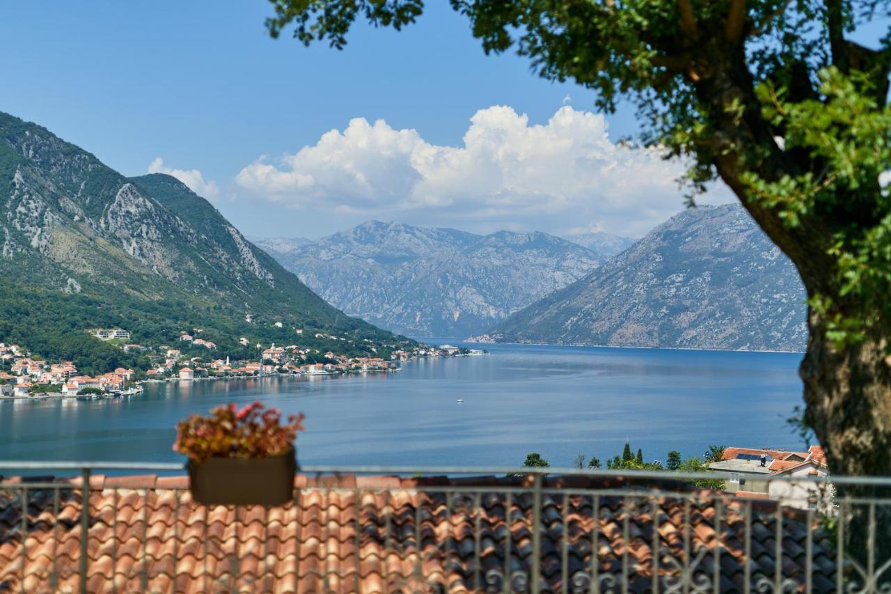 Our Sunset Apartments With Pool And Sea View Kotor Exterior photo